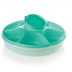 Tupperware Center Serving Set